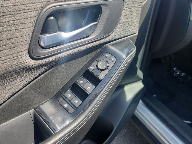 Used 2023 Nissan Rogue SV AWD/4WD image 19