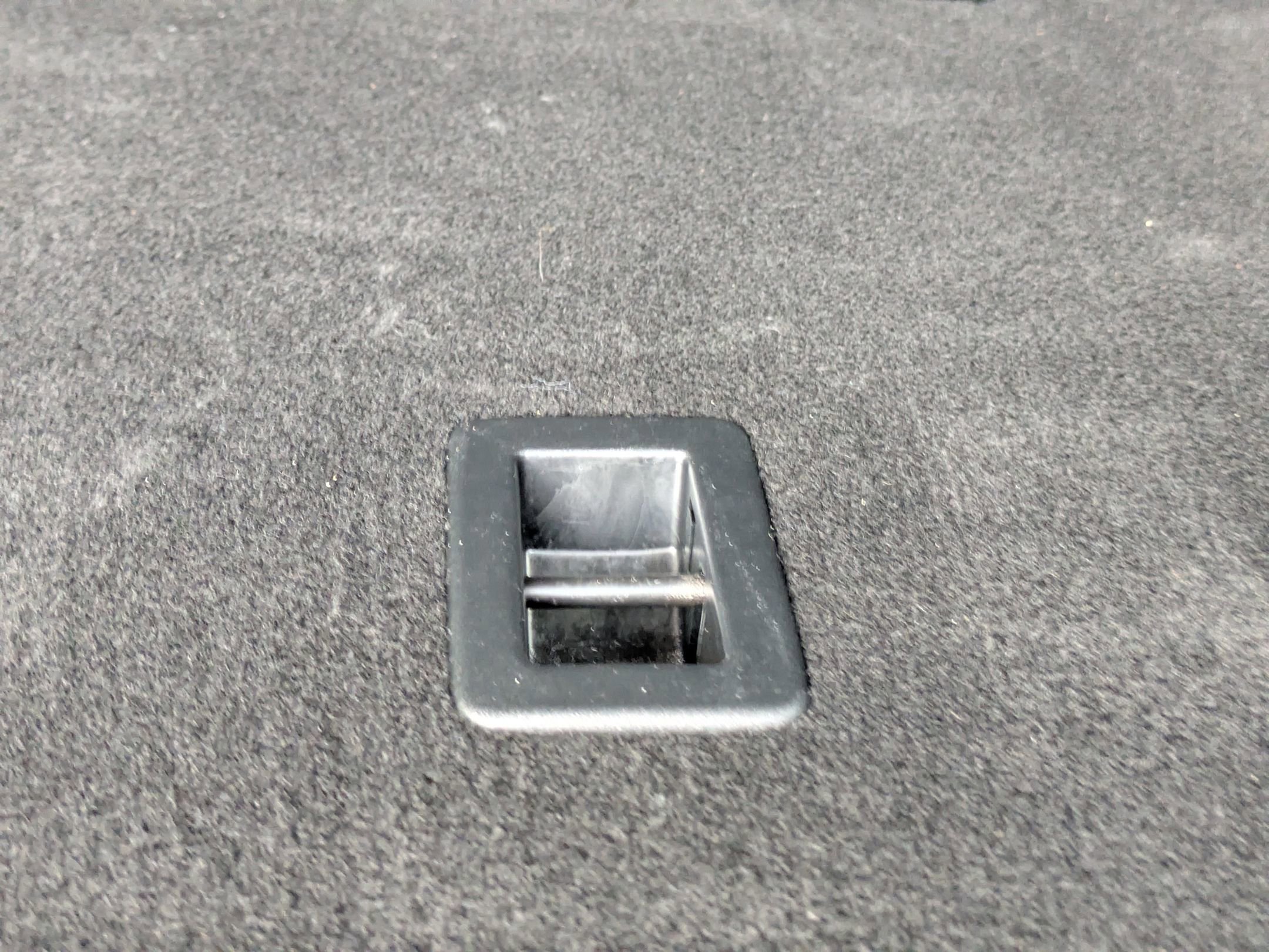 Certified 2024 Ford Explorer XLT w/ Equipment Group 202A image 31