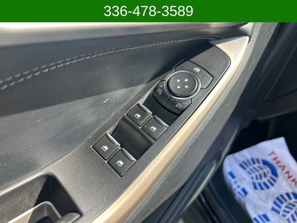 Certified 2022 Ford Explorer XLT w/ Equipment Group 202A image 11