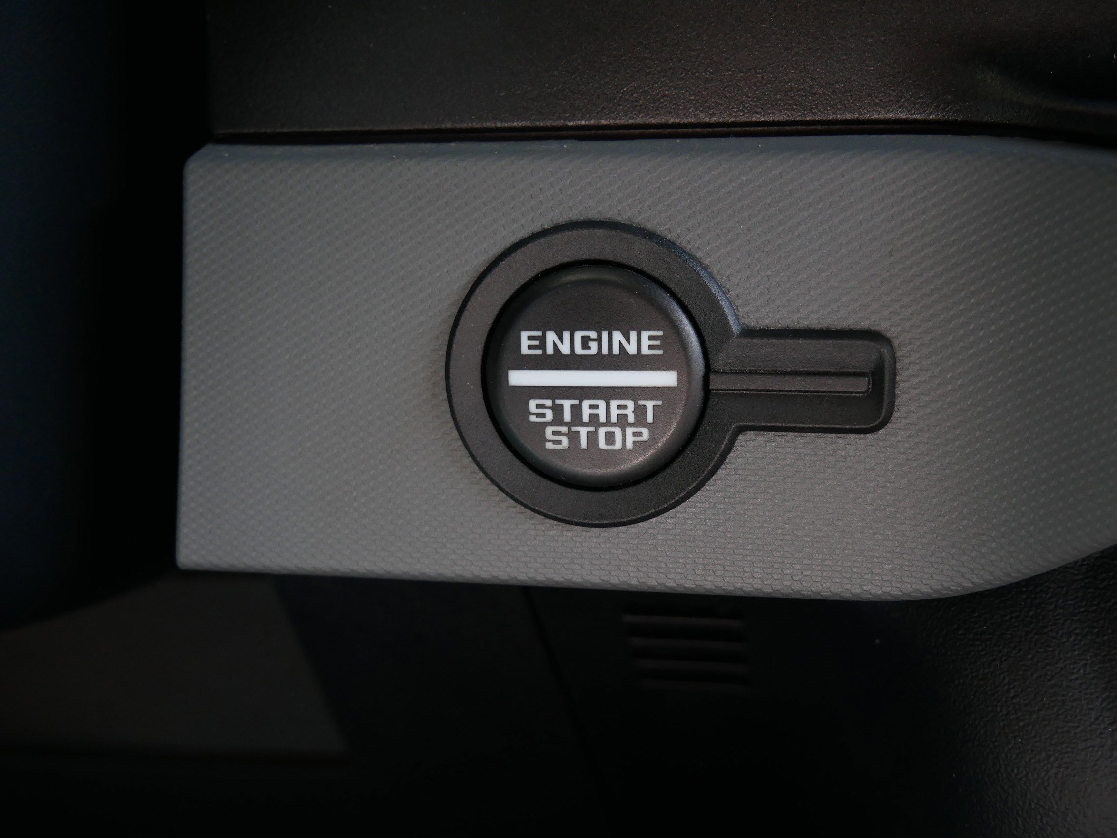 Certified 2021 Ford Bronco Black Diamond image 34