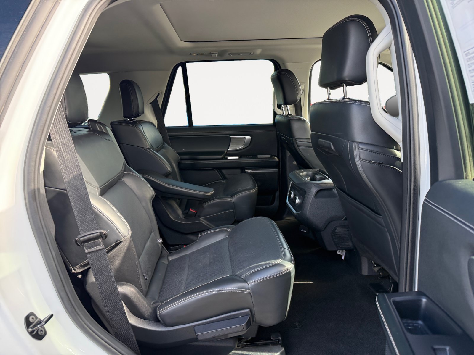 Certified 2025 Ford Expedition Platinum AWD/4WD image 18