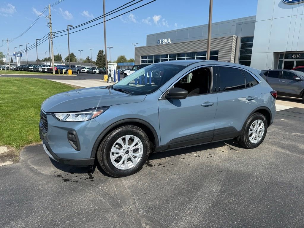 Certified 2023 Ford Escape Active image 4