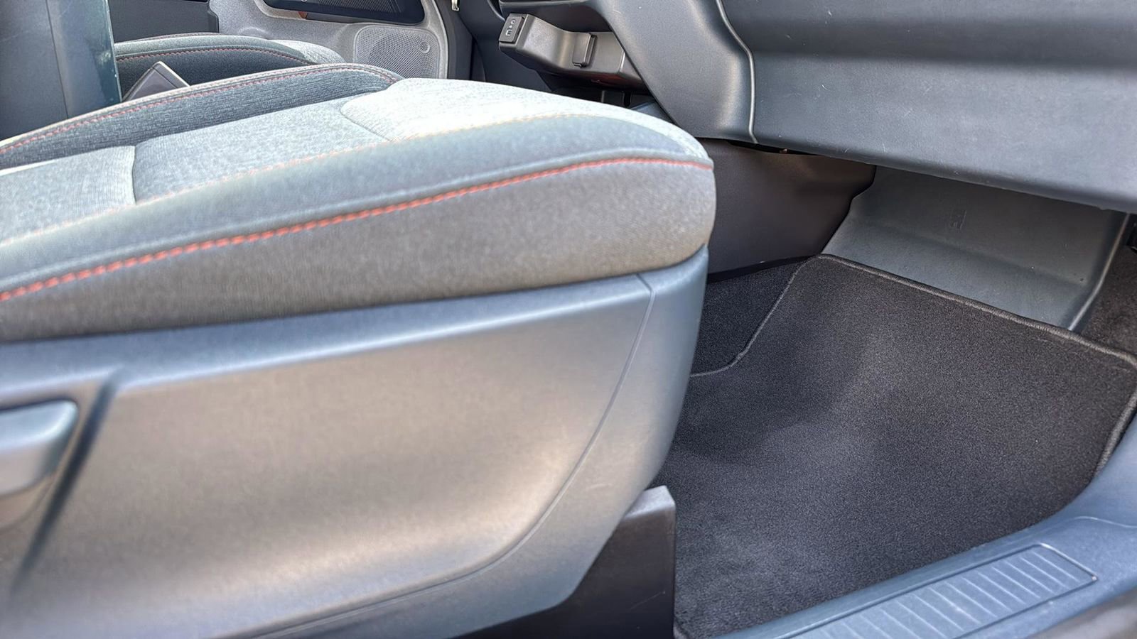 Certified 2022 Ford Maverick XLT image 25