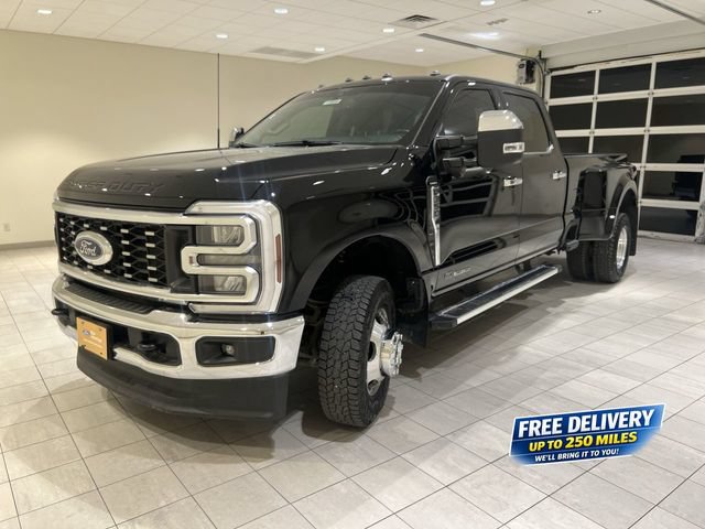 Certified 2025 Ford F350 Lariat w/ Chrome Package