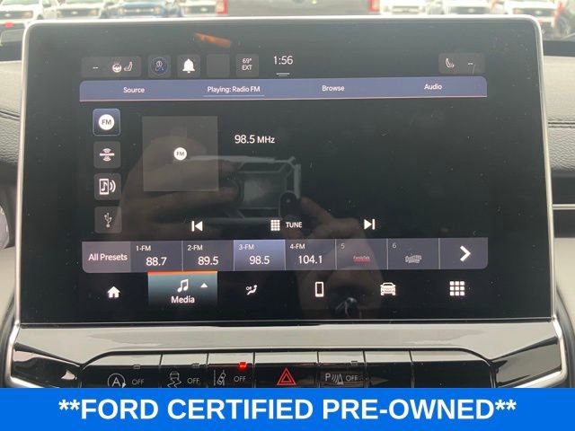 Used 2024 Jeep Compass Limited image 14