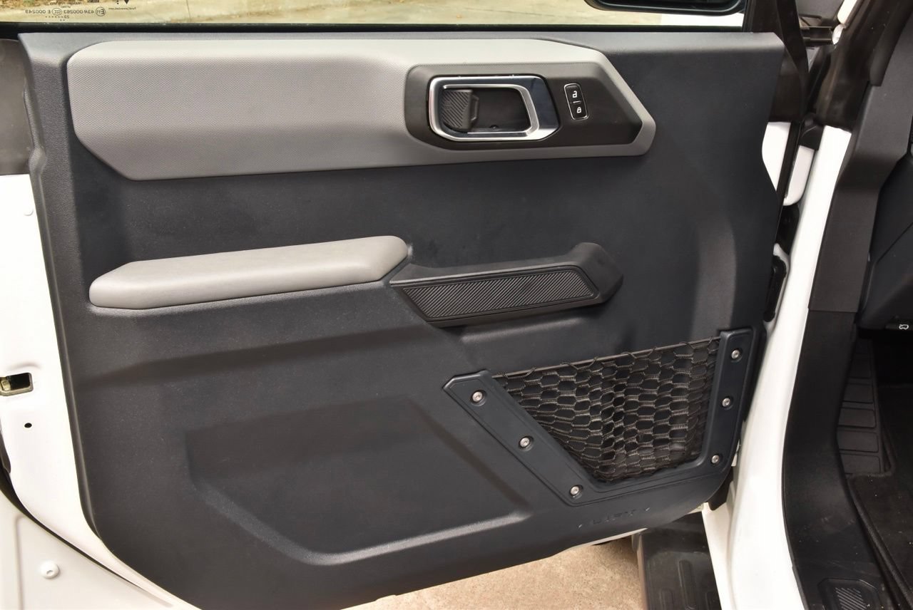 Certified 2023 Ford Bronco Big Bend w/ Sasquatch Package AWD/4WD image 40