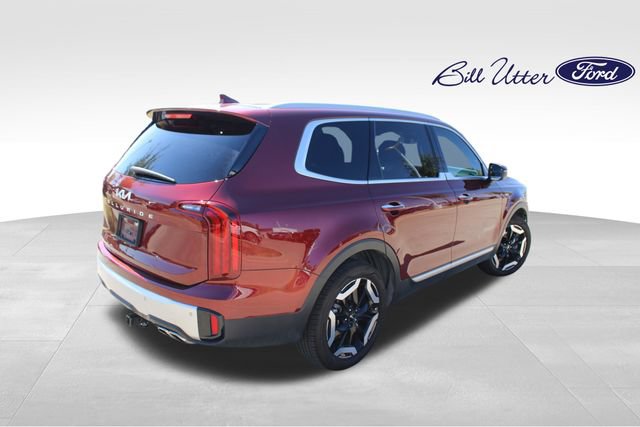 Used 2024 Kia Telluride S w/ S Sunroof Package FWD image 5