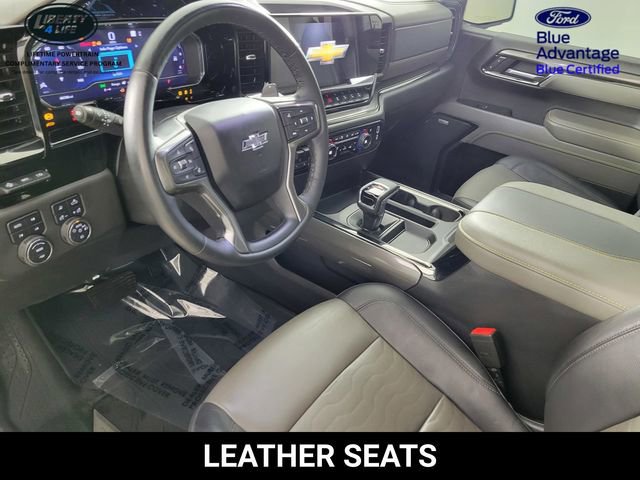Used 2023 Chevrolet Silverado 1500 ZR2 w/ Technology Package image 12