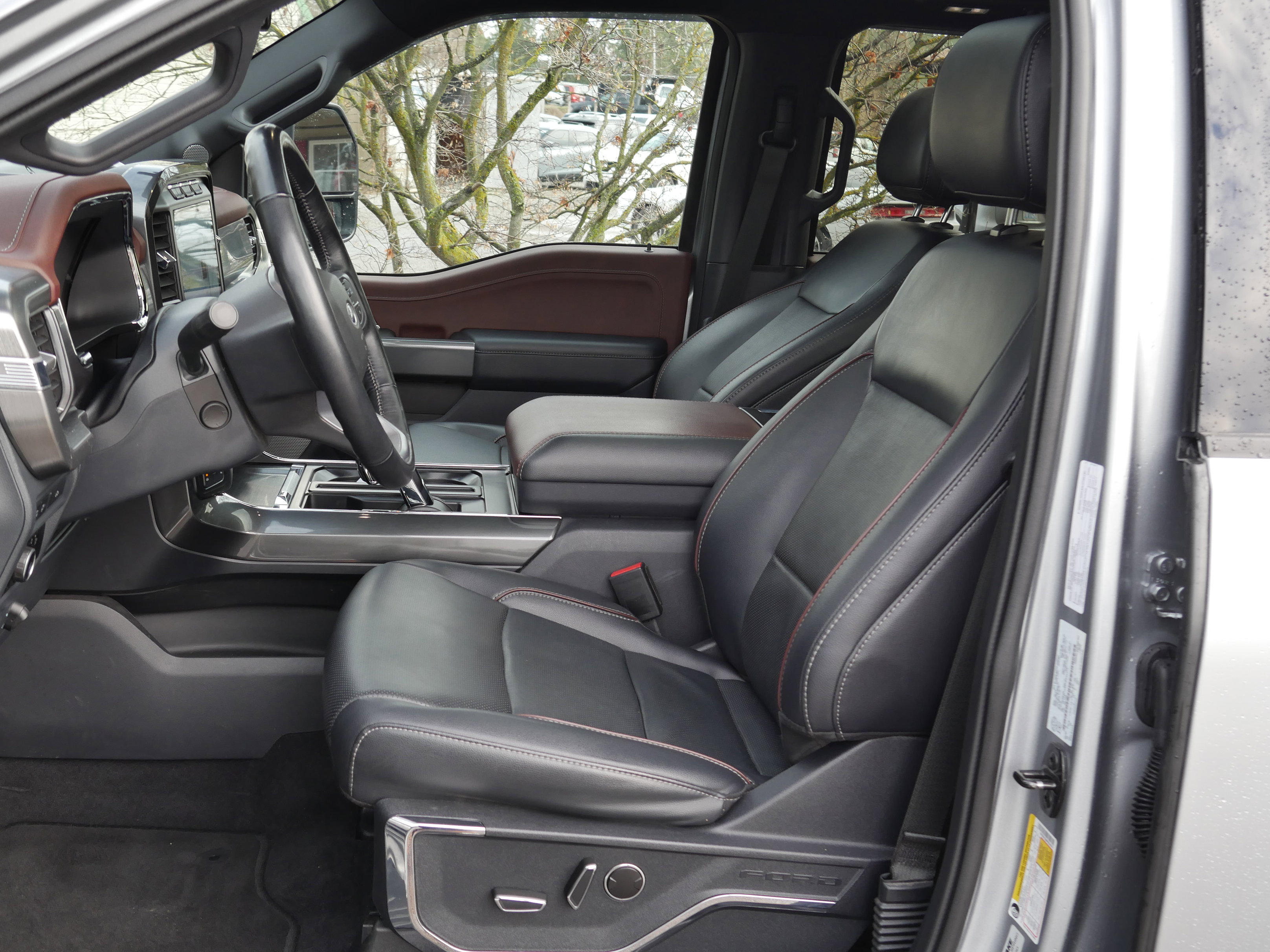 Certified 2023 Ford F150 Lariat w/ Equipment Group 502A High image 3