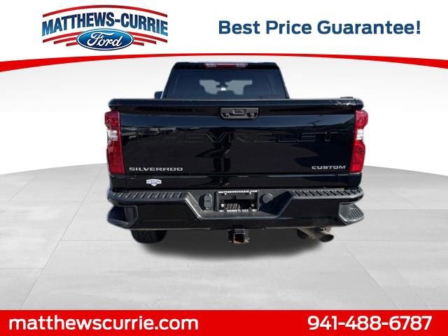 Used 2023 Chevrolet Silverado 2500 Custom w/ Custom Value Package image 3