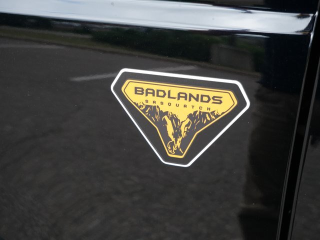 Certified 2022 Ford Bronco Badlands AWD/4WD image 5