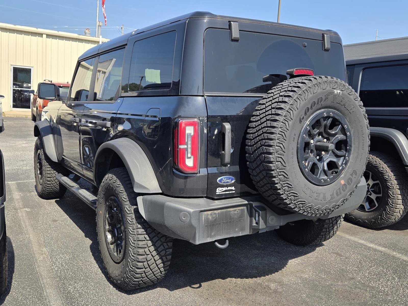 Certified 2024 Ford Bronco Wildtrak AWD/4WD image 4