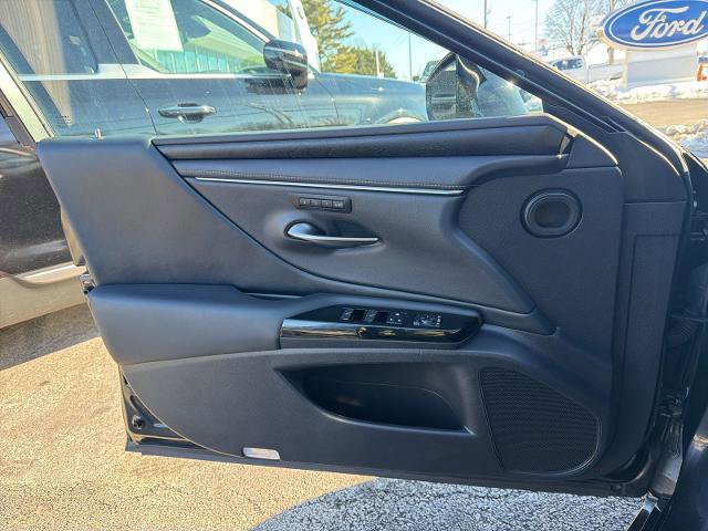 Used 2023 Lexus ES 350 w/ Premium Package image 26