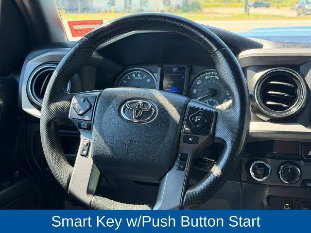 Used 2019 Toyota Tacoma TRD Sport AWD/4WD image 17
