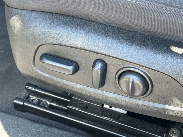 Used 2024 Chevrolet Malibu LT image 25