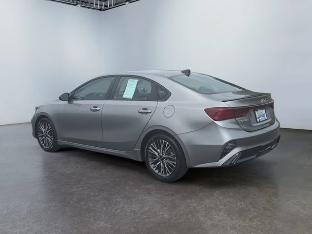 Used 2023 Kia Forte GT-Line FWD image 3