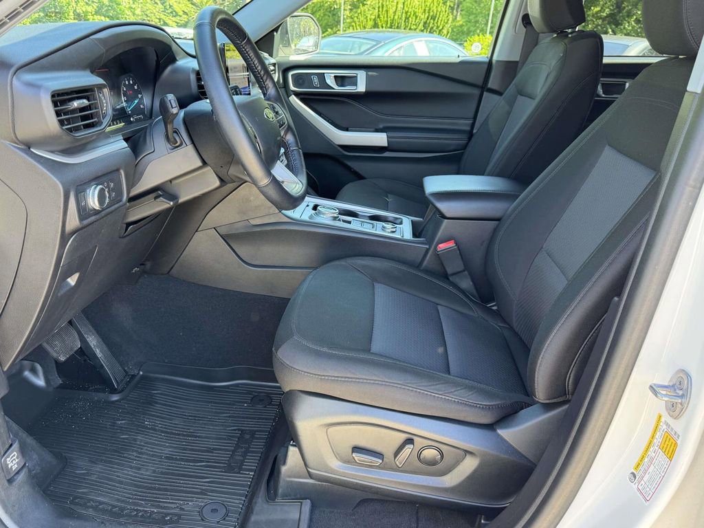 Certified 2022 Ford Explorer XLT AWD/4WD image 19