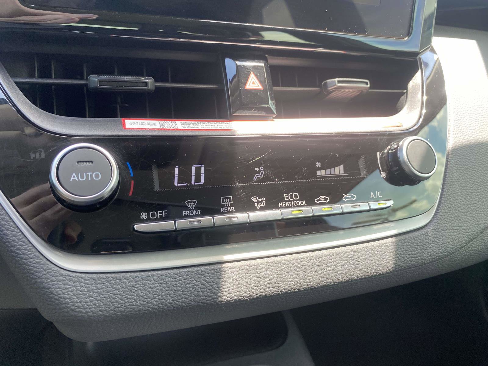 Used 2025 Toyota Corolla LE FWD image 26