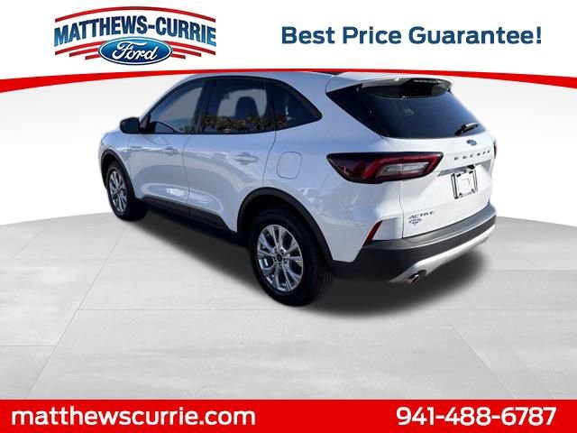Certified 2025 Ford Escape Active image 2