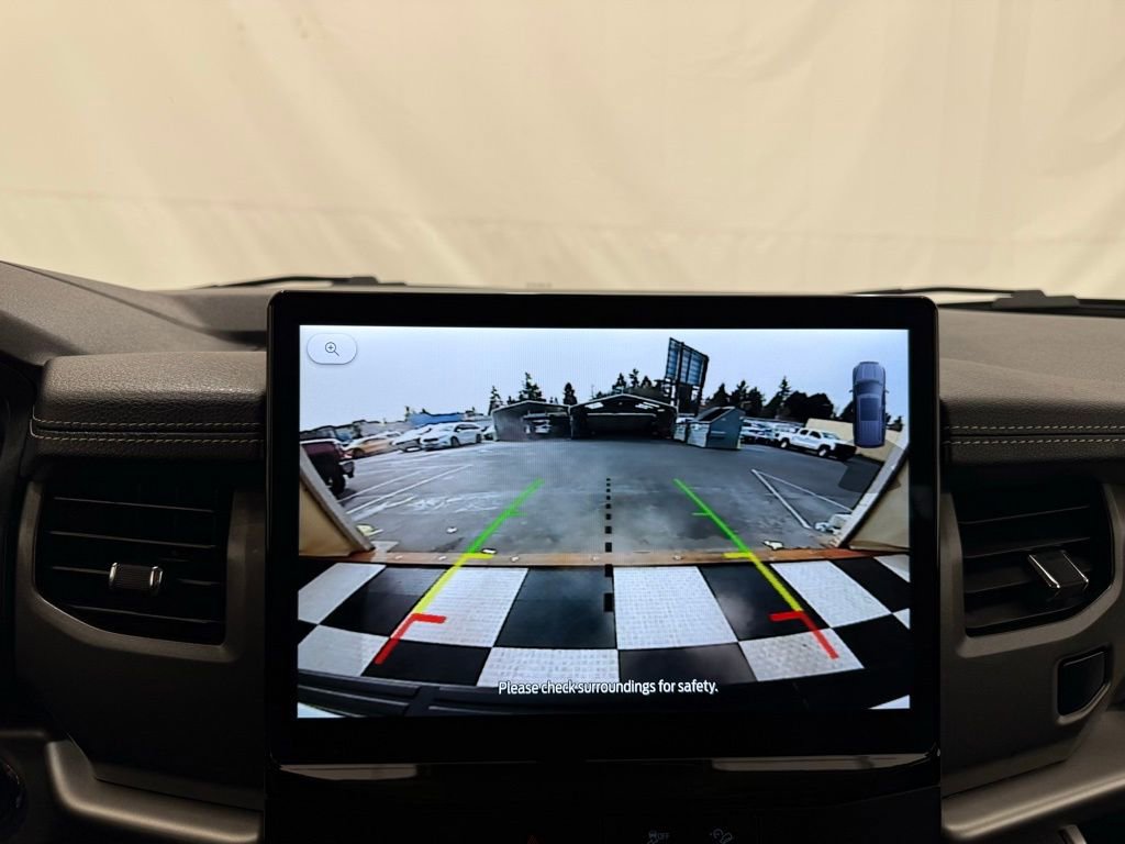 Certified 2023 Ford Expedition XLT image 38