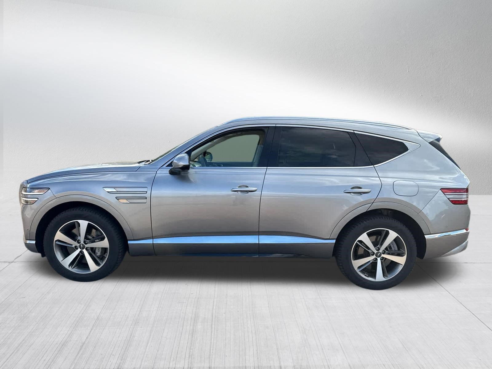 Used 2023 Genesis GV80 2.5T w/ Advanced Package AWD/4WD image 6