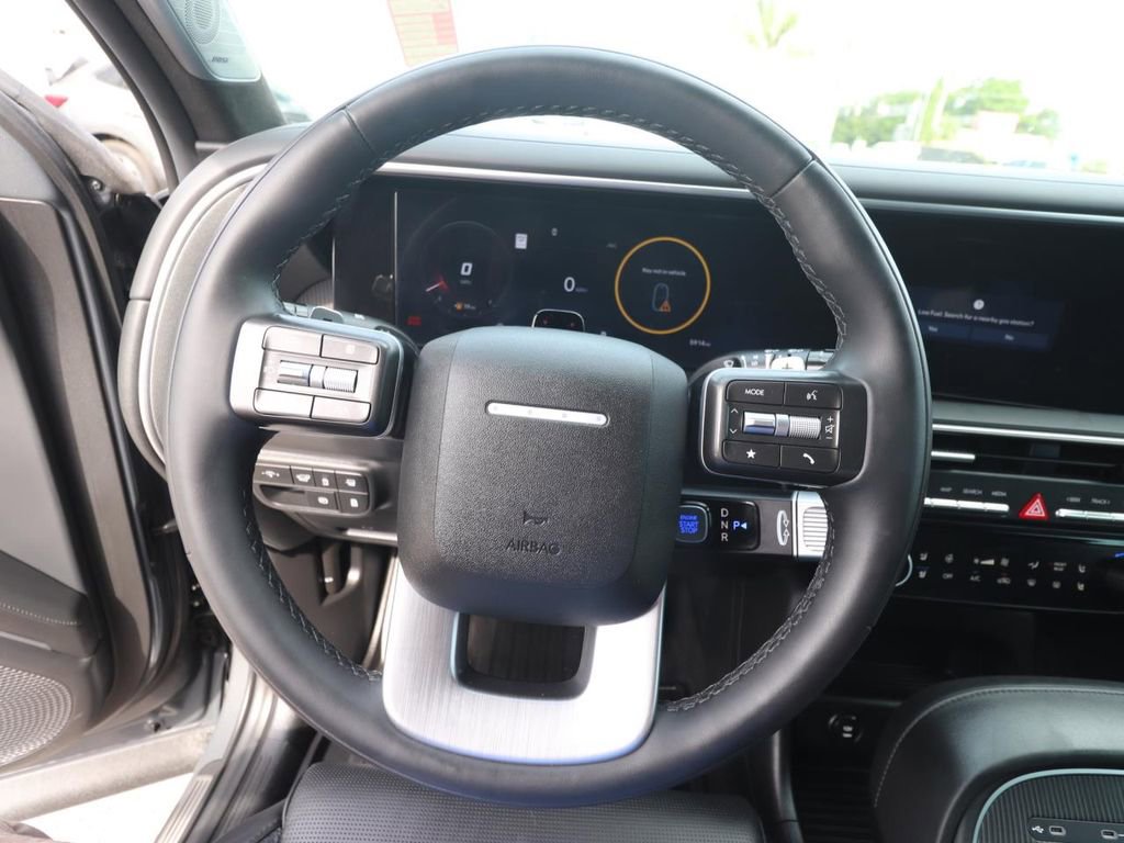 Used 2026 Hyundai Palisade Calligraphy AWD/4WD image 17