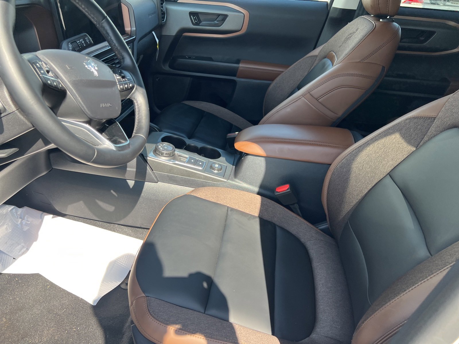 Certified 2025 Ford Bronco Sport Outer Banks w/ Outer Banks Tech Package+ image 24