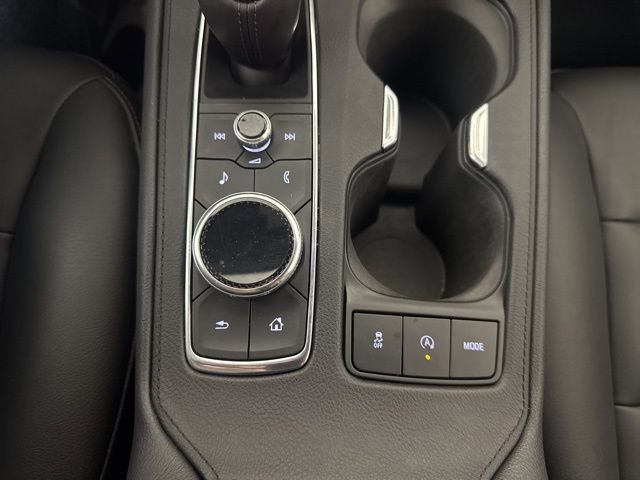 Used 2019 Cadillac XT4 Sport w/ Cold Weather Package image 18