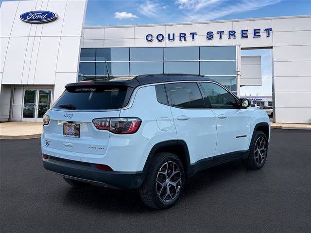 Used 2024 Jeep Compass Limited AWD/4WD image 5