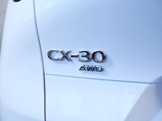Used 2022 MAZDA CX-30 AWD 2.5 S w/ Premium Package image 9
