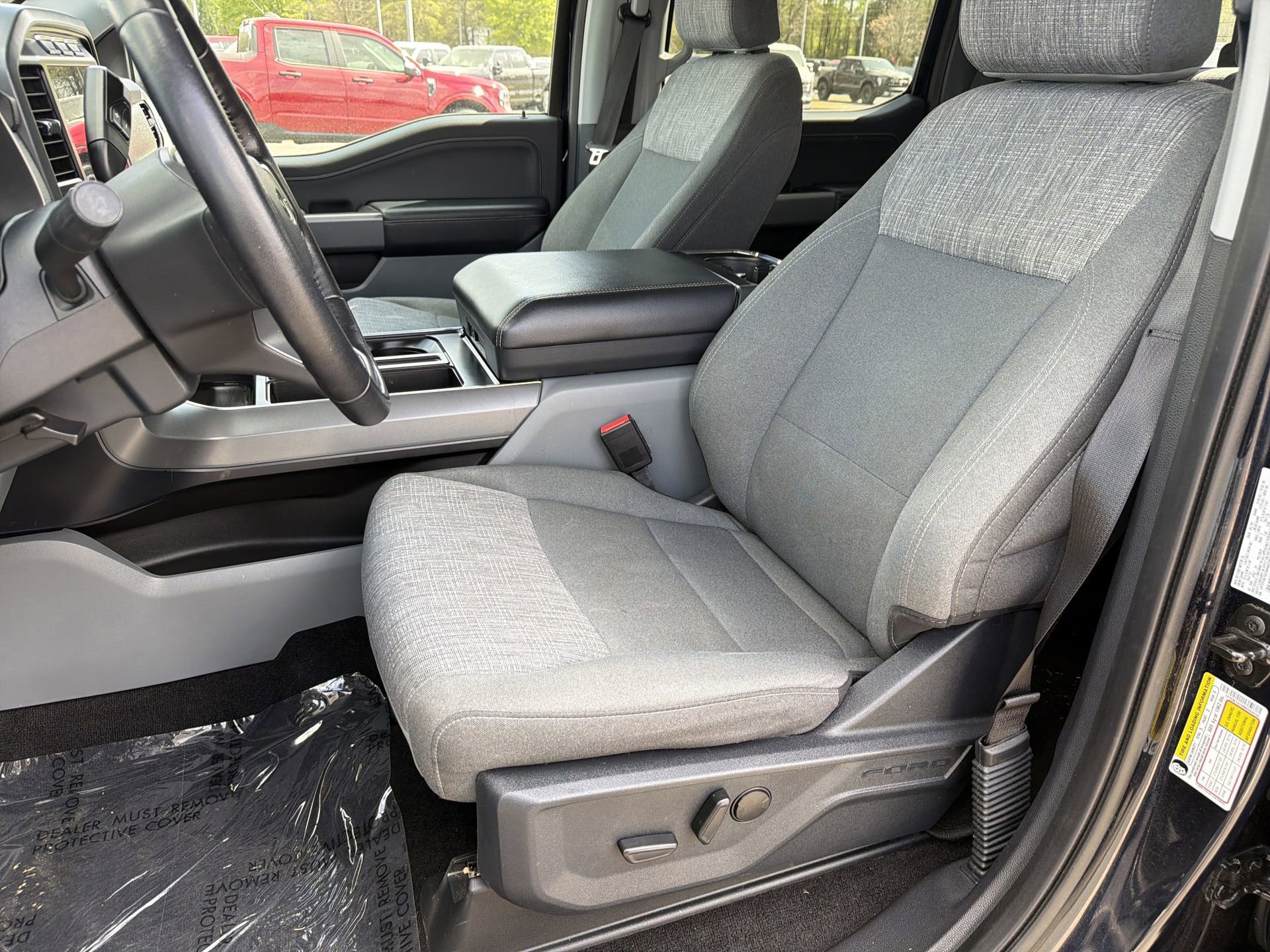 Certified 2022 Ford F150 XLT w/ Equipment Group 302A High image 26