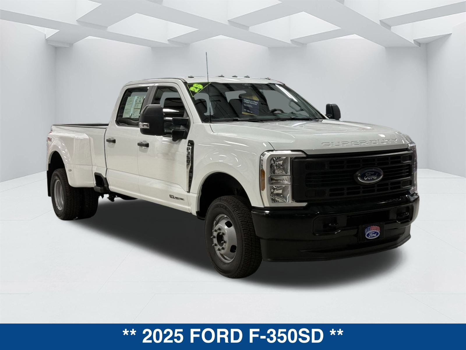 Certified 2025 Ford F350 XL w/ 360-Degree Camera Package video 2