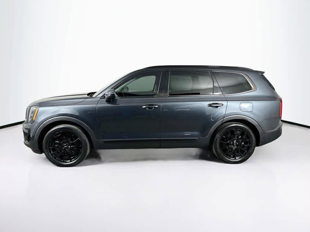 Used 2022 Kia Telluride EX w/ EX Premium Package AWD/4WD image 2