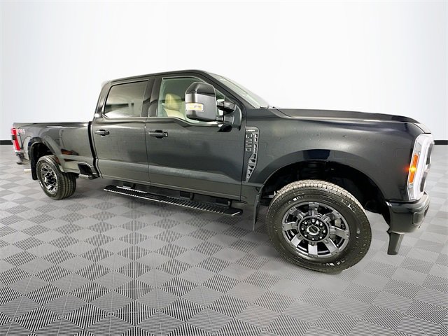 Certified 2023 Ford F250 Lariat w/ Sport Appearance Package image 8