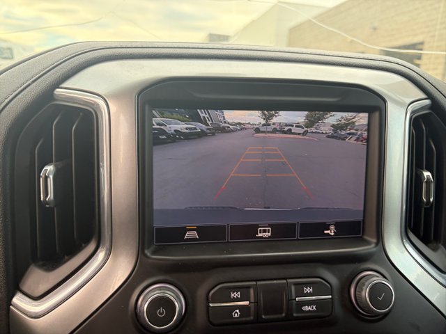 Used 2022 Chevrolet Silverado 1500 LTZ w/ Z71 Off-Road Package AWD/4WD image 29