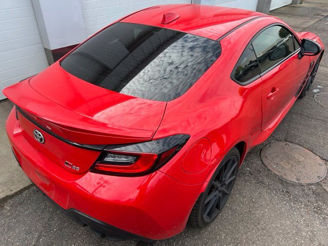 Used 2023 Toyota GR86 Premium RWD image 5