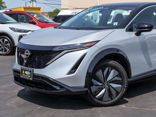 Used 2023 Nissan Ariya FWD image 3