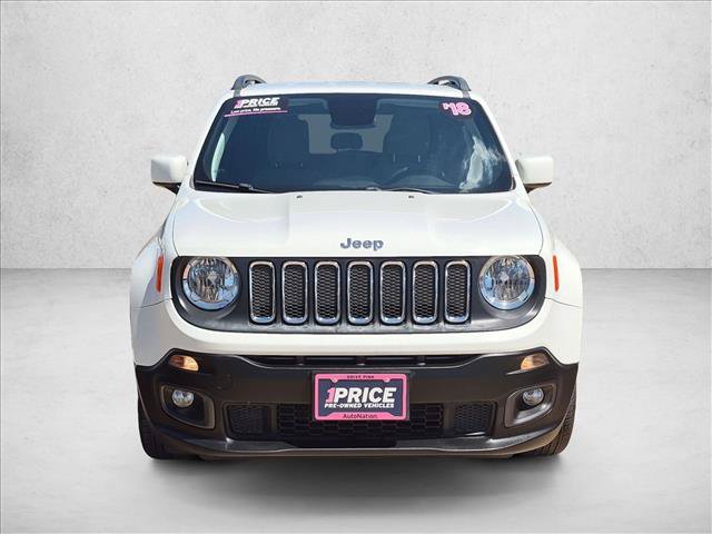 Used 2018 Jeep Renegade Latitude FWD image 2