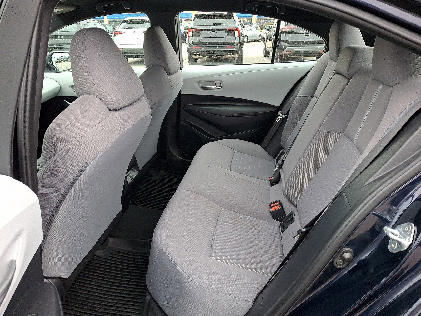 Used 2023 Toyota Corolla SE image 10