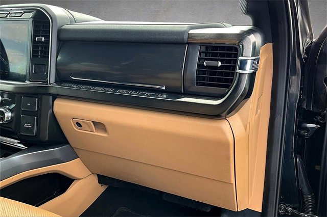 Certified 2024 Ford F250 Lariat w/ Chrome Package image 14