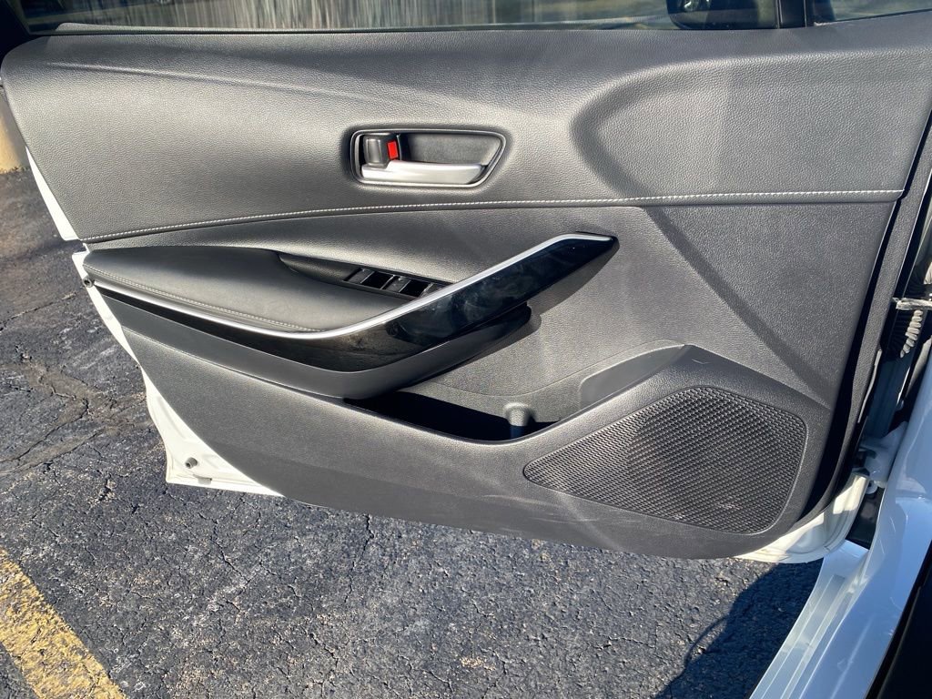 Used 2022 Toyota Corolla XSE image 12