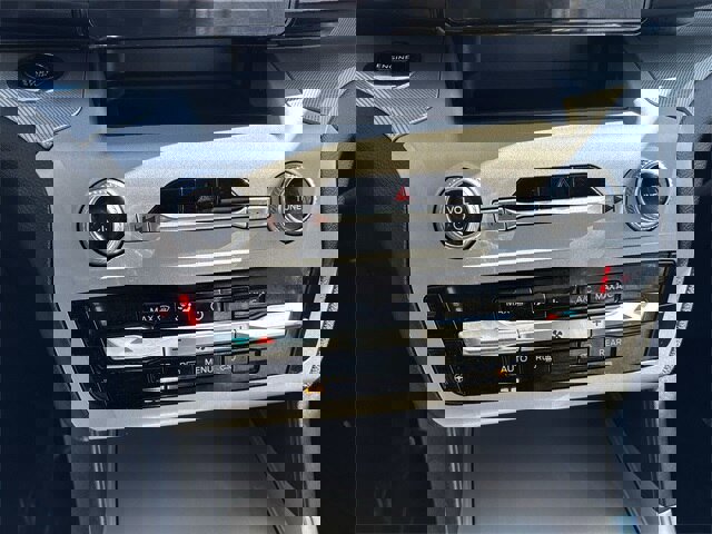 Certified 2023 Ford Explorer XLT w/ Equipment Group 202A image 10