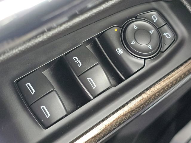 Used 2019 Chevrolet Silverado 1500 RST image 25