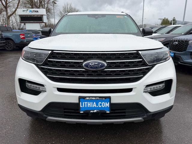 Certified 2024 Ford Explorer XLT w/ Equipment Group 202A AWD/4WD image 2
