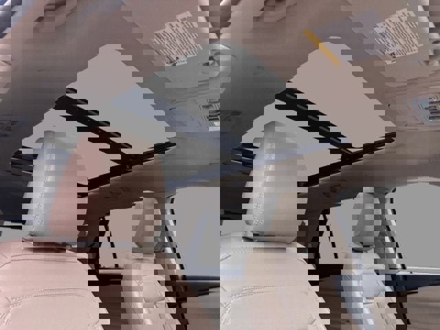 Certified 2022 Ford Explorer Limited w/ Hybrid Equipment Group 310A image 13