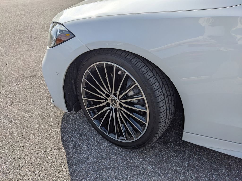 Used 2022 Mercedes-Benz C 300 Sedan image 32
