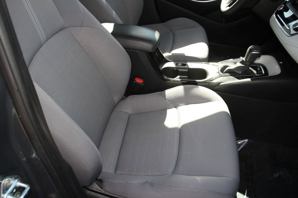 Used 2024 Toyota Corolla SE image 23