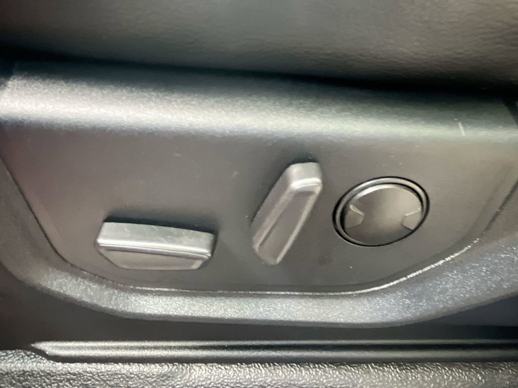 Certified 2021 Ford F350 Lariat w/ Lariat Ultimate Package image 12