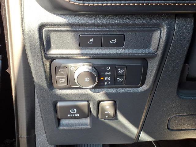 Certified 2022 Ford Expedition Max Platinum image 19