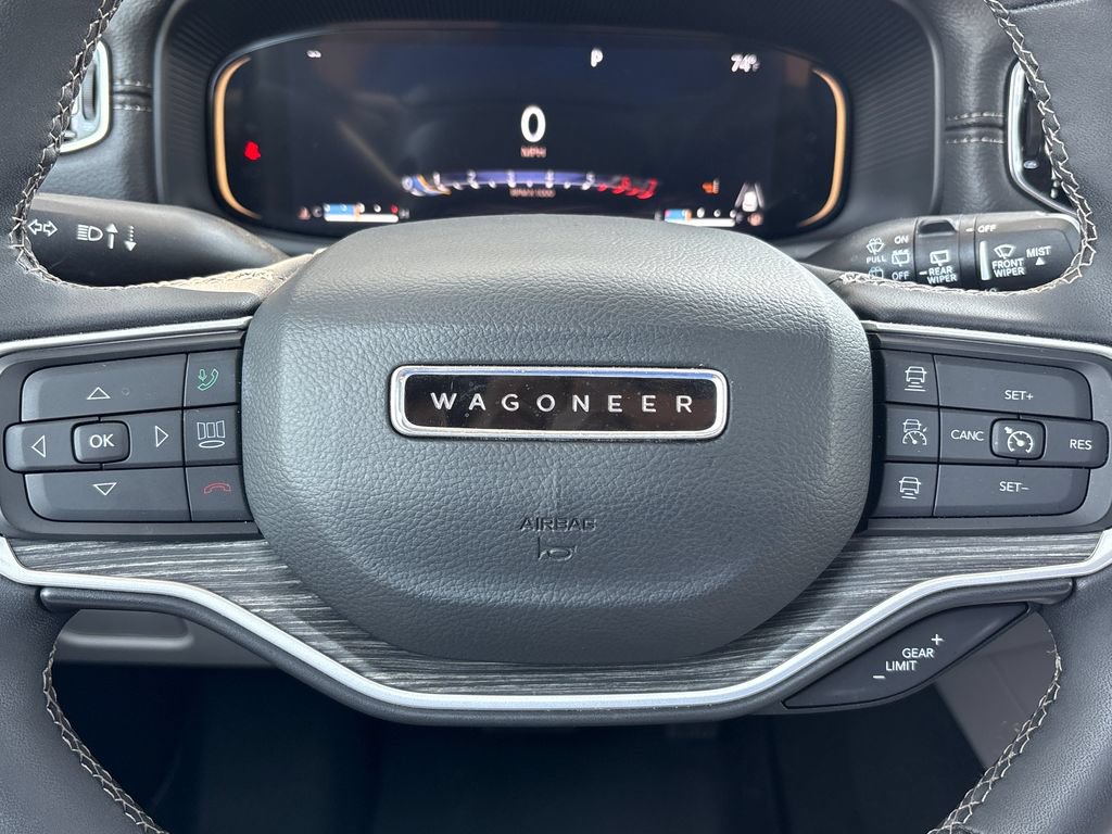 Used 2023 Jeep Wagoneer Series III w/ Premium Group I AWD/4WD image 15